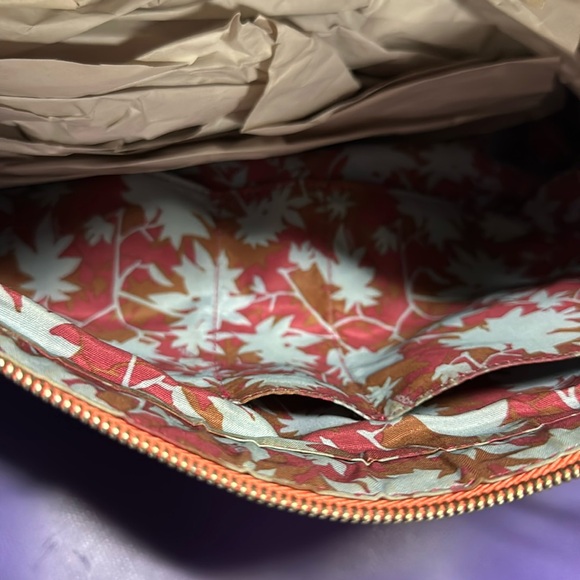HOBO Handbags - Great condition orange HOBO the Original